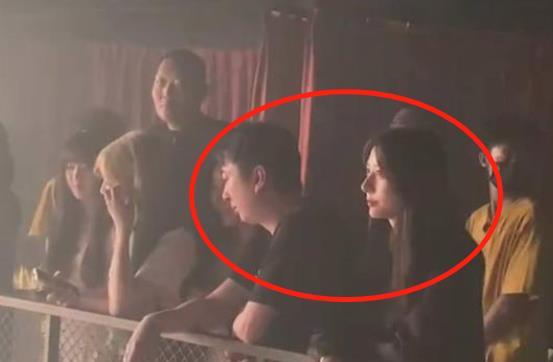 网红吃瓜正能量视频下载  第3张